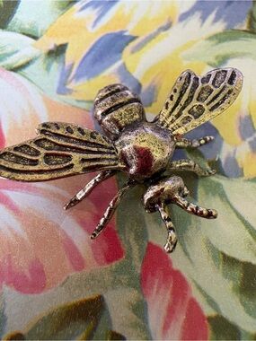 Antique look brass Bee figurine - Textured Metal